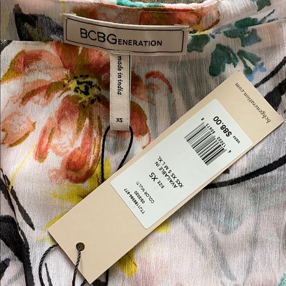 NWT BCBGeneration multi color floral top - Picture 6 of 7